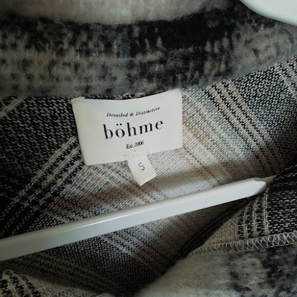 Böhme Plaid Fuzzy Shacket Women’s Button Front Long Sleeve Jacket Size S - Picture 2 of 4